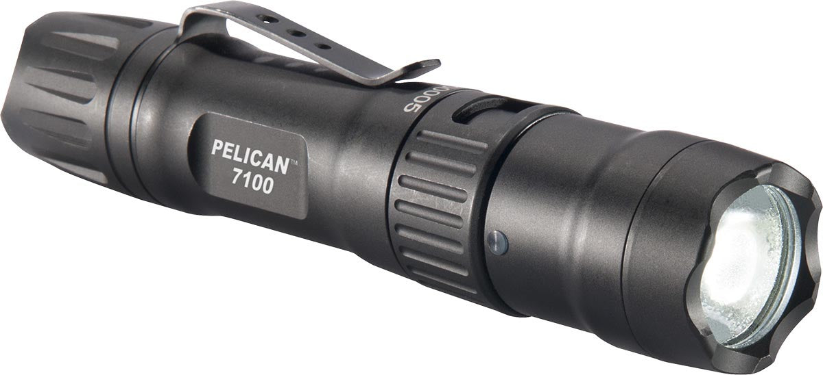700 lumen rechargeable flashlight Pelican 700L Ultracompact Tactical USB-Rechargeable Flashlight